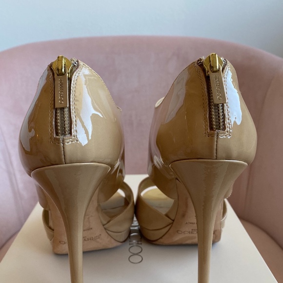 Jimmy Choo Nude Patent Leather Heels - Picture 6 of 15
